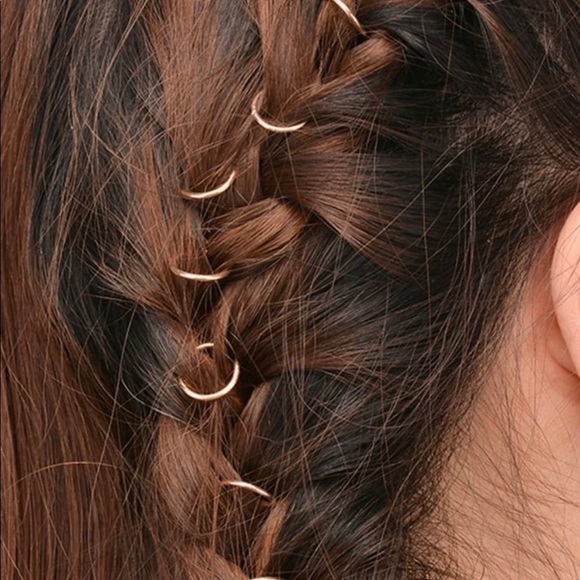 Urban Outfitters Accessories - 3/$30 💛 Hair Ring For Braids